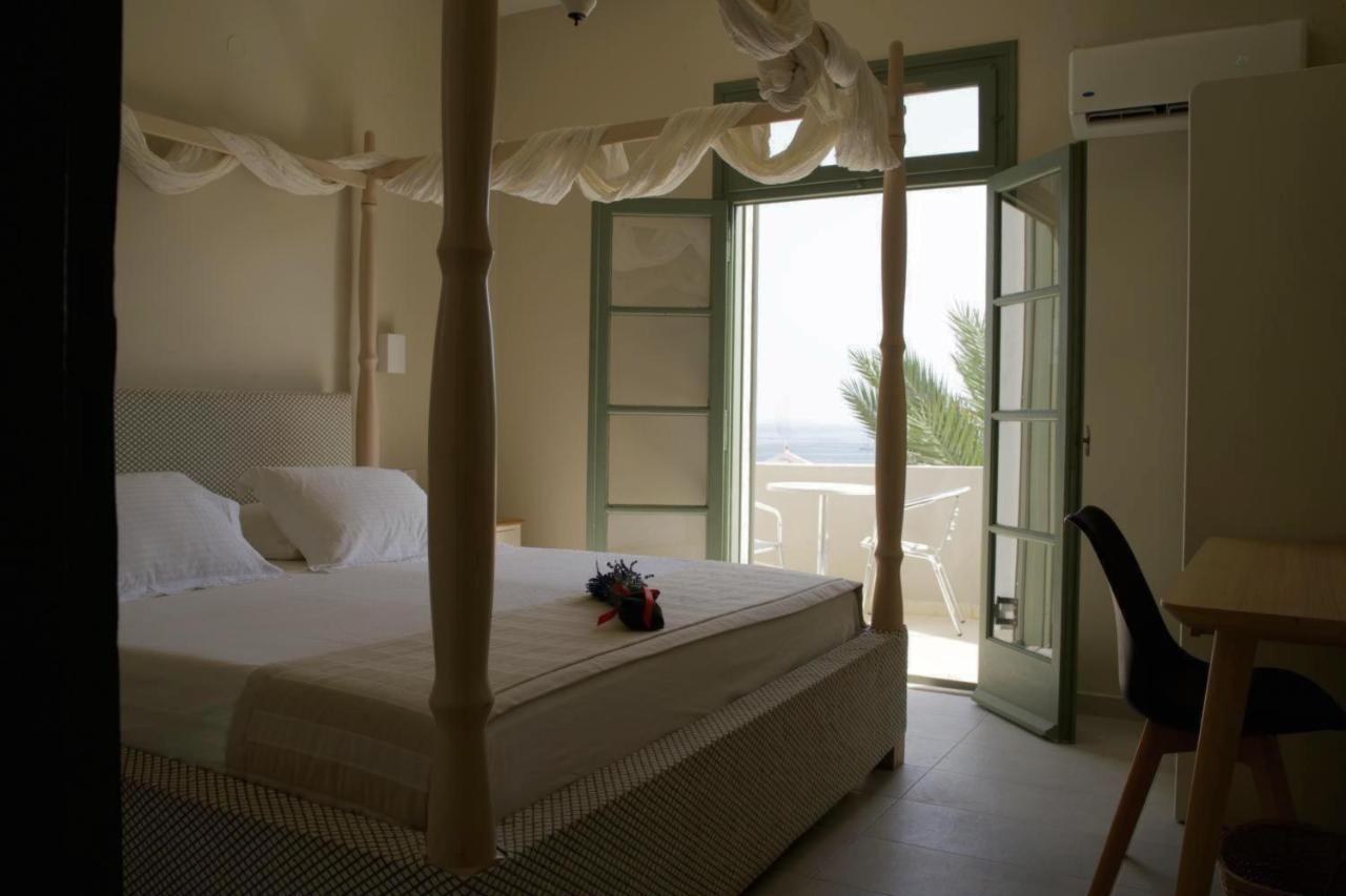 Kores Aegina Agia Marina  Bagian luar foto